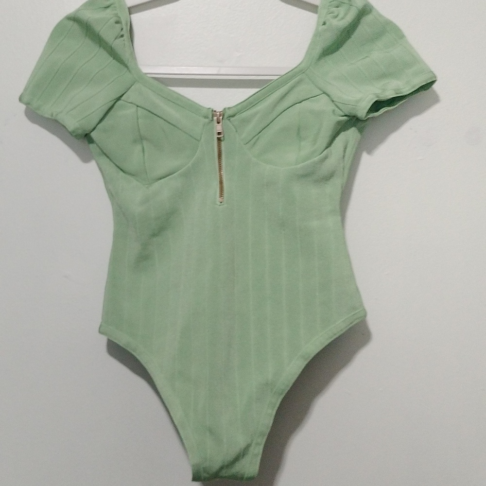 Asos bathing suit size 6